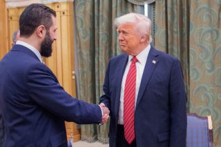 al sara tzolani - trump
